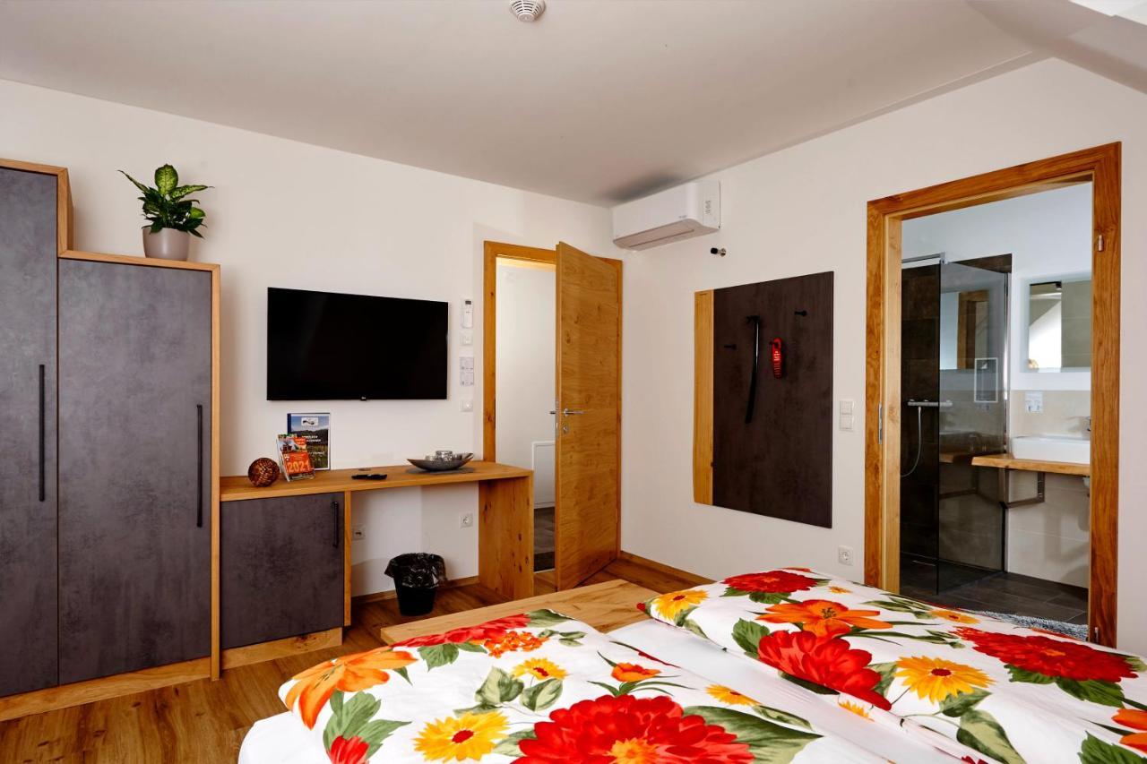 Weingut Pugl Appartement Leibnitz Buitenkant foto